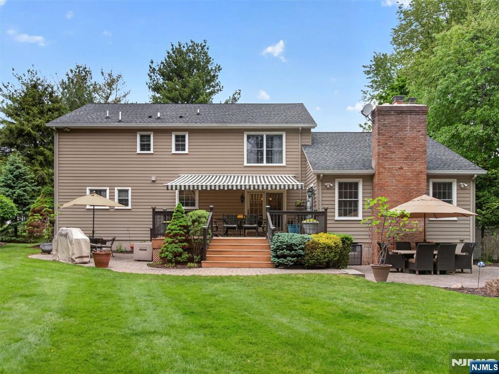 607 Poplar Road