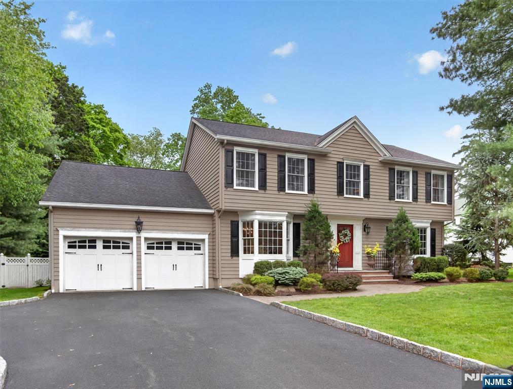607 Poplar Road