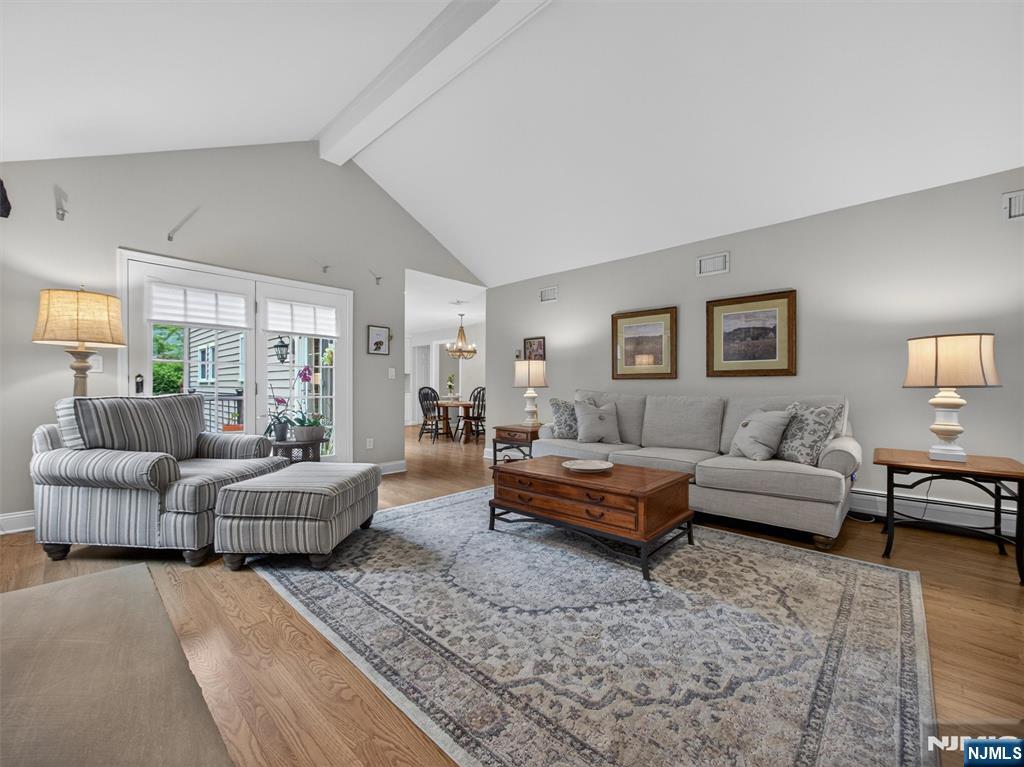 607 Poplar Road
