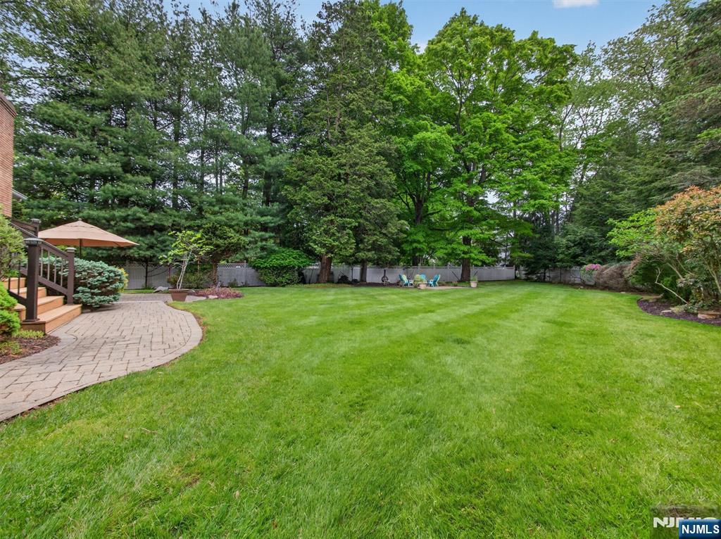 607 Poplar Road
