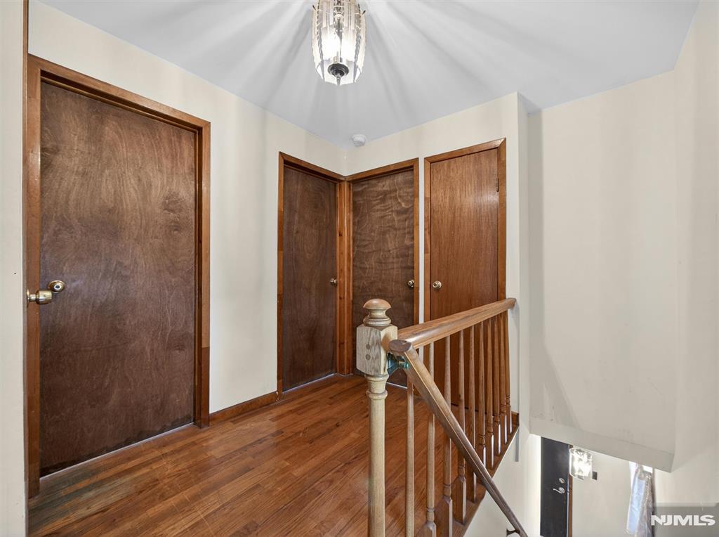 31 5th Street