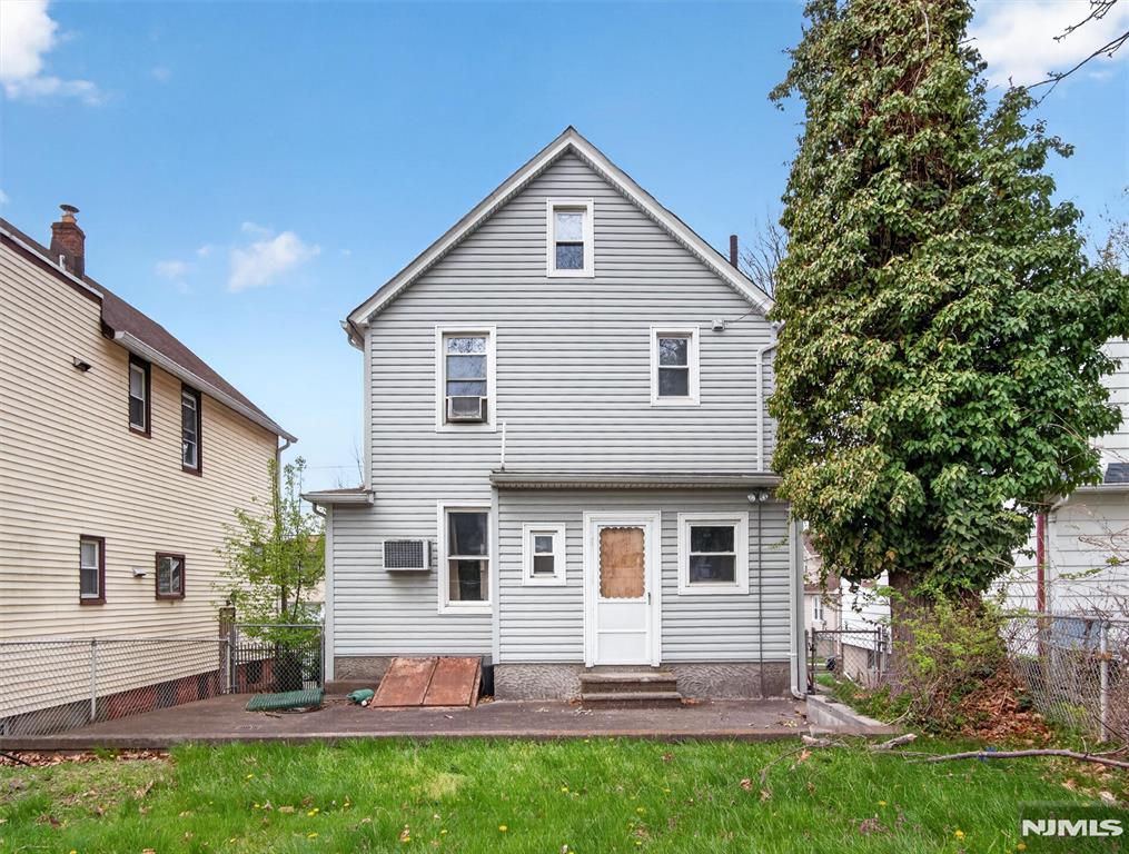 31 5th Street