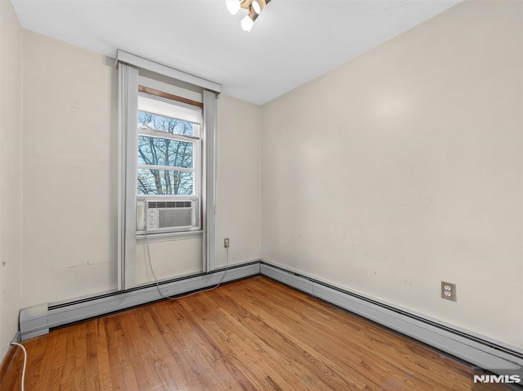 31 5th Street