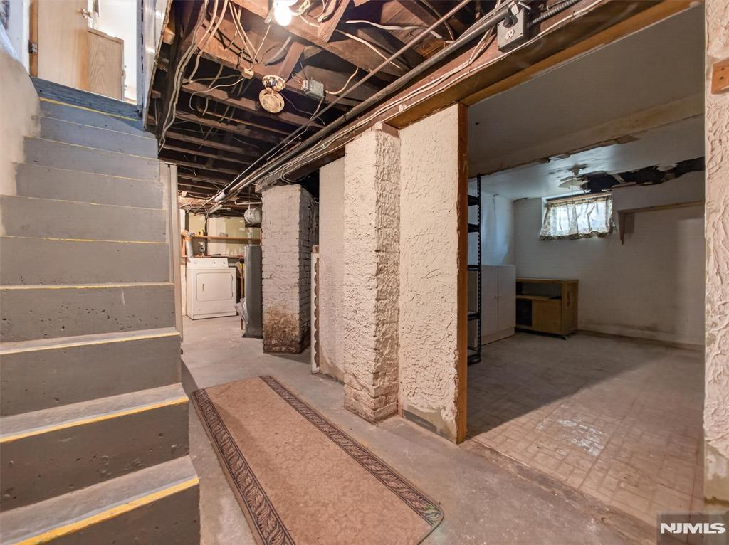 31 5th Street