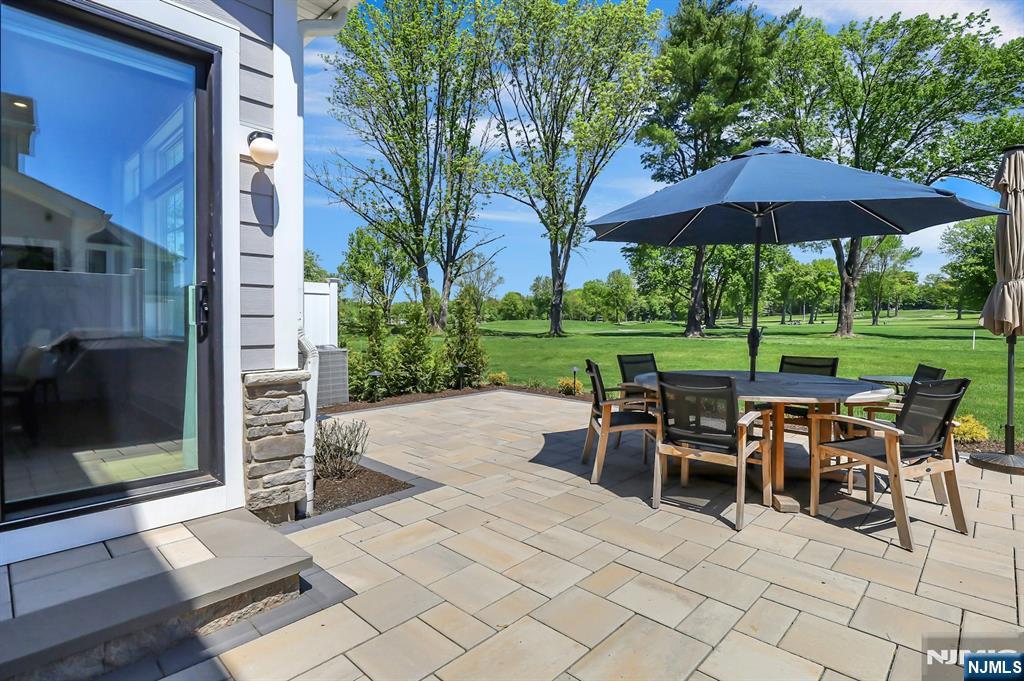 111 Woodmont Circle