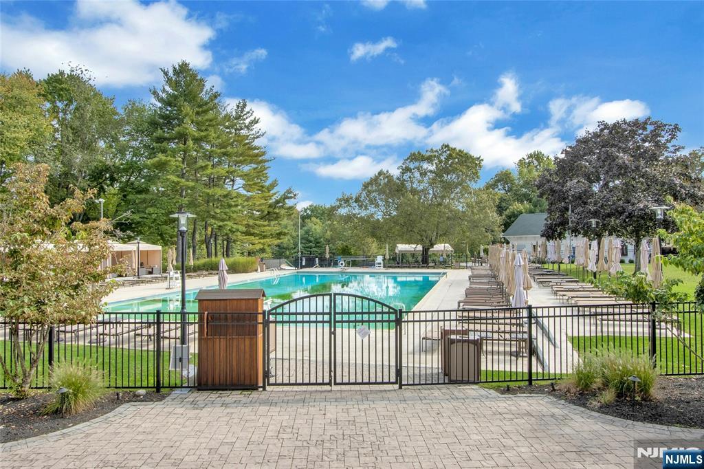 111 Woodmont Circle