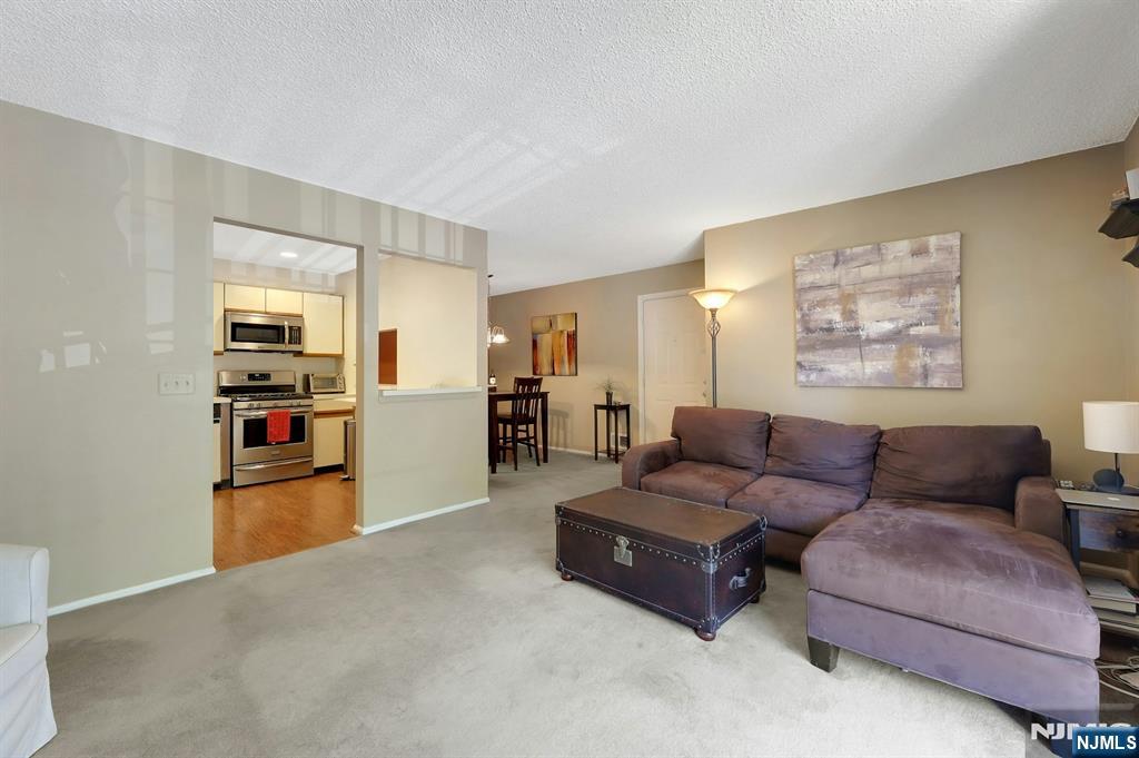 601 Lilac Lane