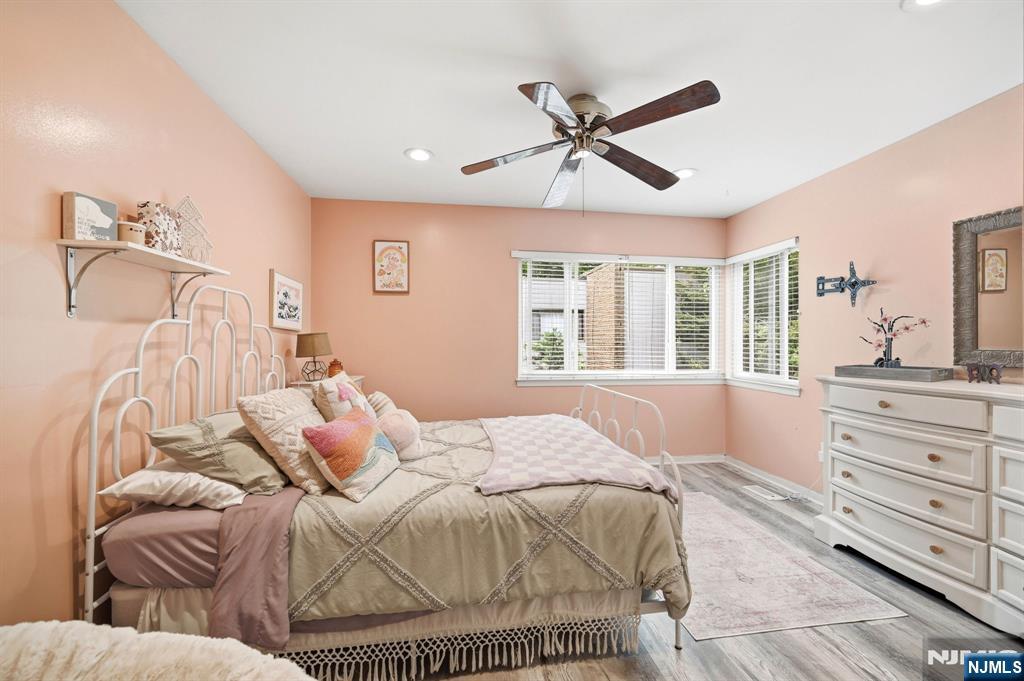 219 Pond Terrace 2B