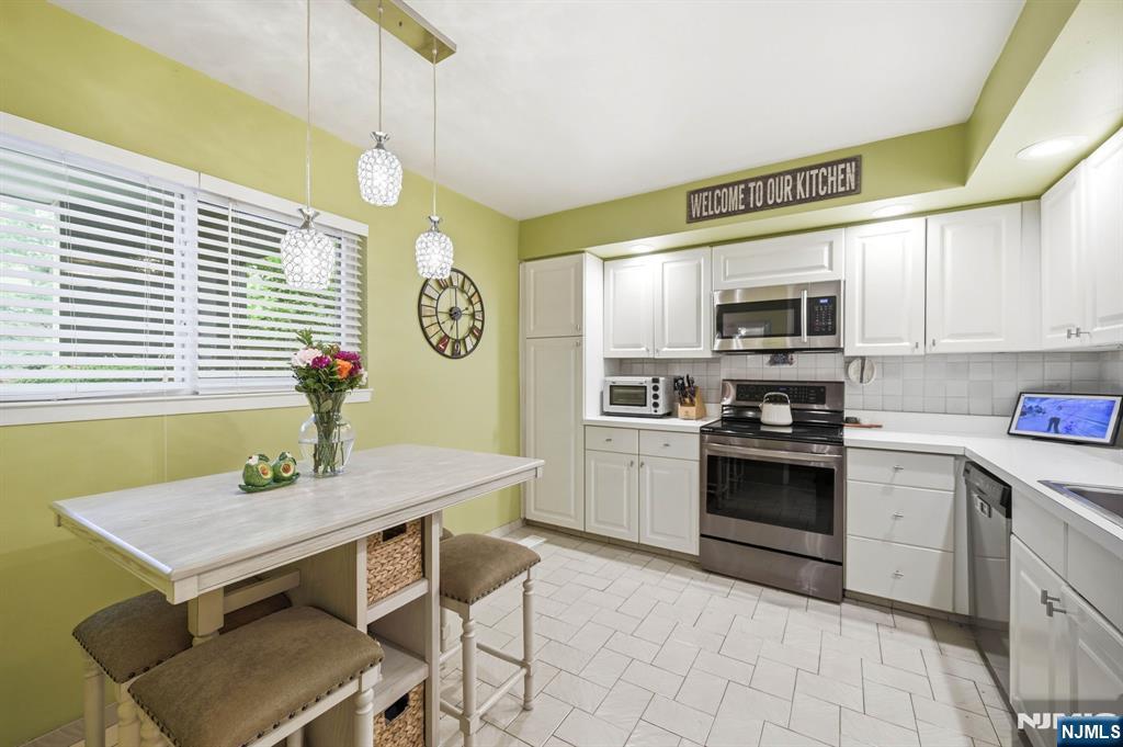 219 Pond Terrace 2B