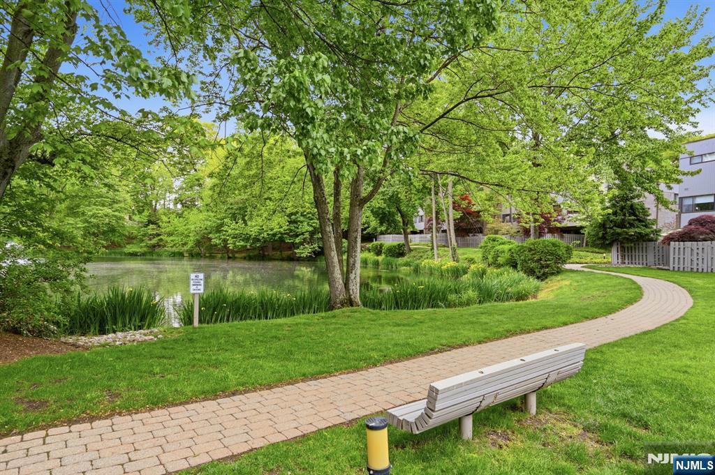 219 Pond Terrace 2B