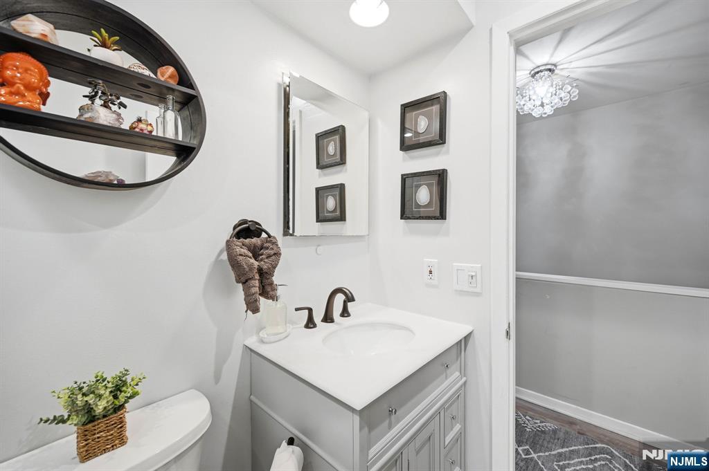 219 Pond Terrace 2B