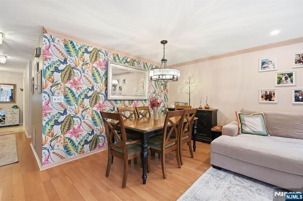 219 Pond Terrace 2B