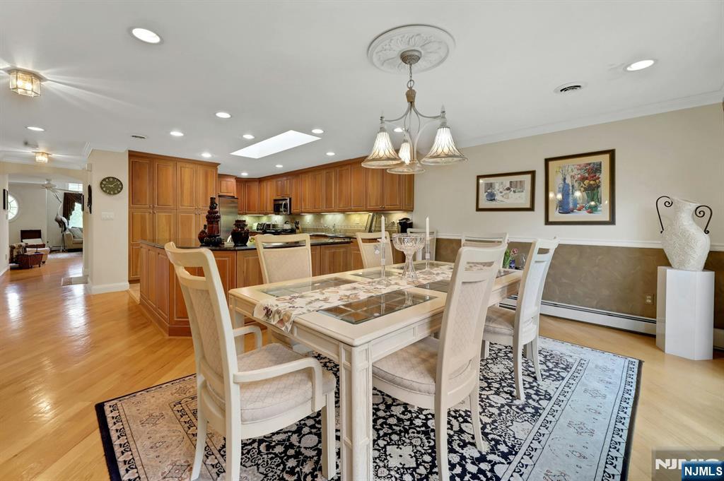 110 Winding Creek