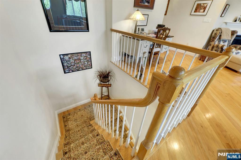 110 Winding Creek