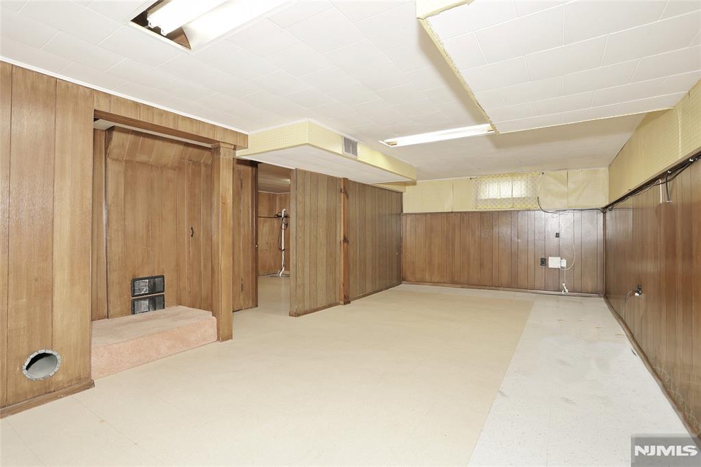 12 Beverly Lane