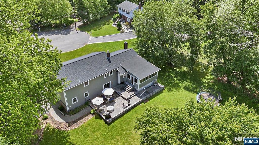 469 White Birch Drive