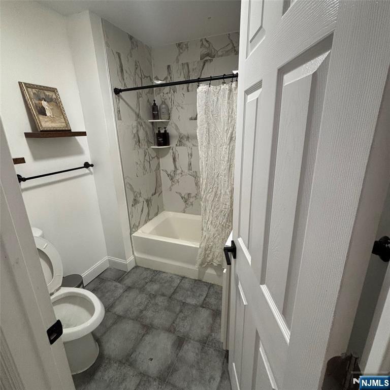 43 Bragaw Avenue Floor 1