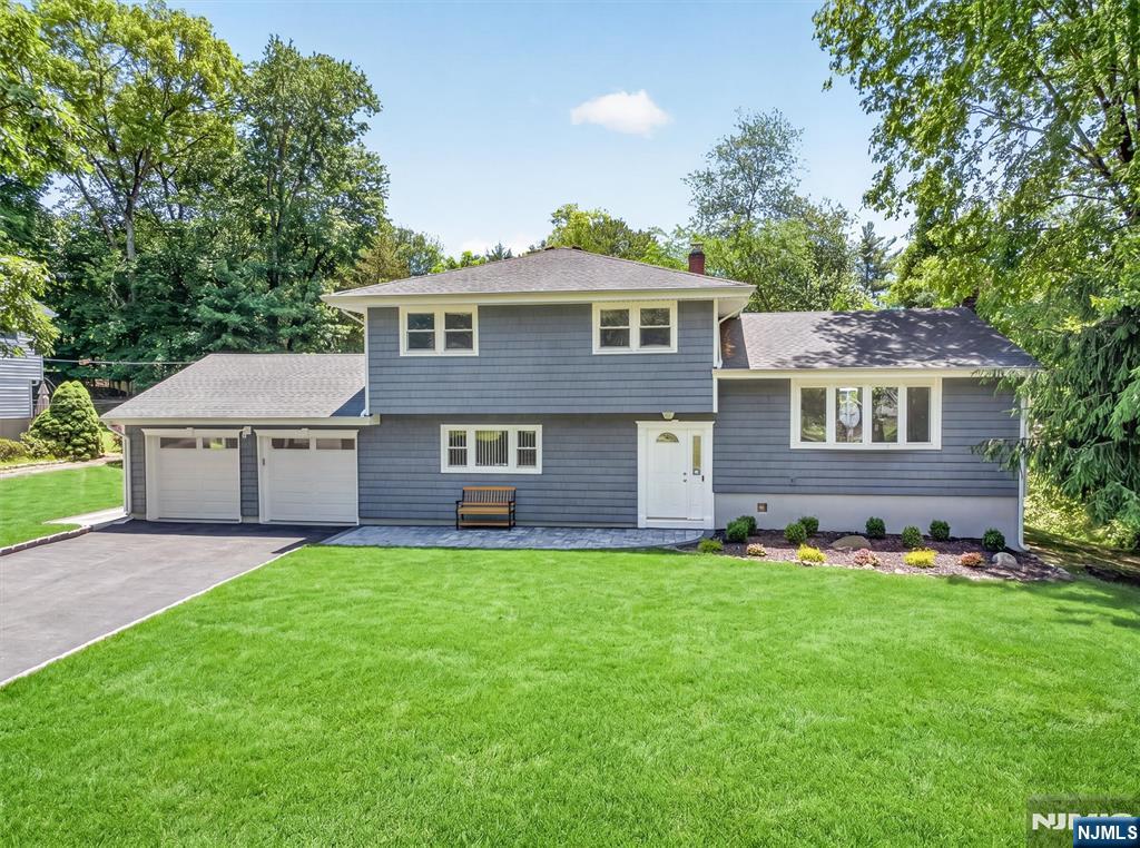 7 Willow Brook Road