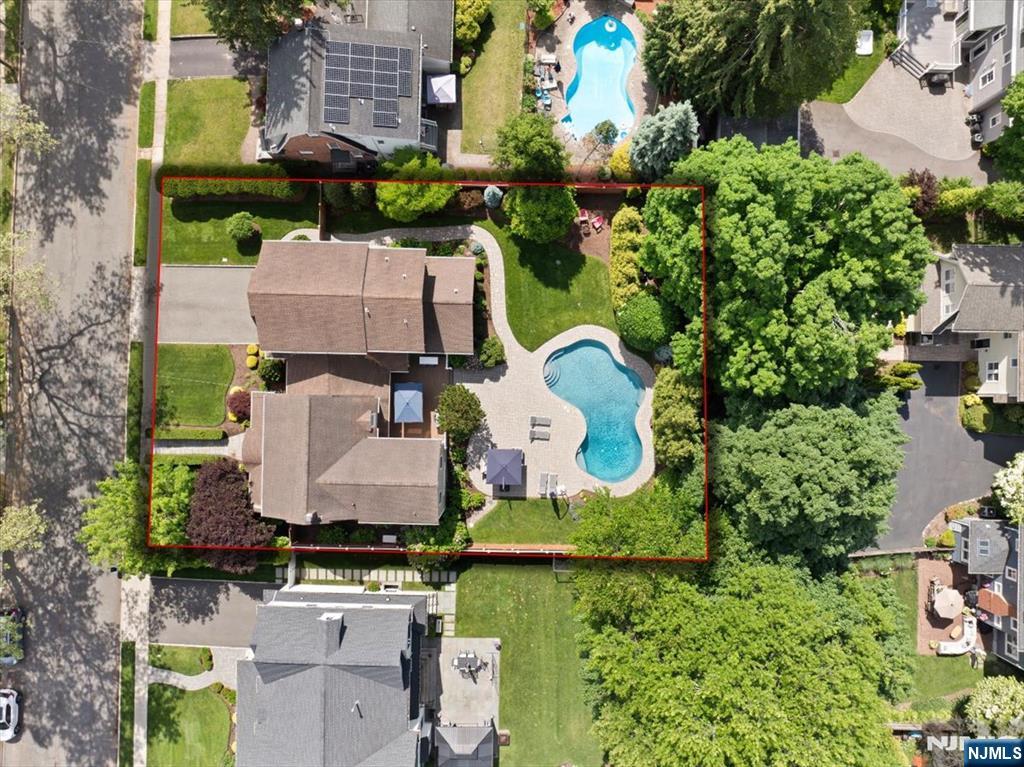 454 Hasbrouck Boulevard