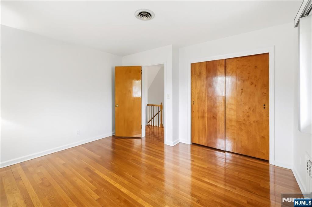 535 Summit