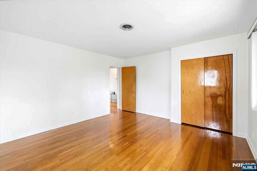 535 Summit