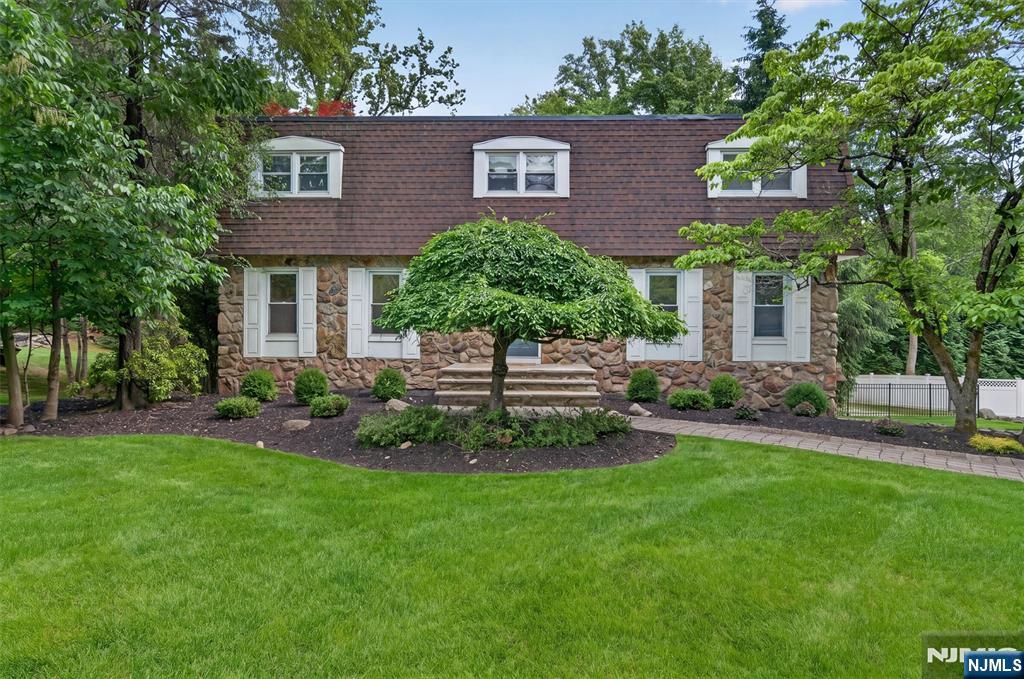559 Wayne Drive