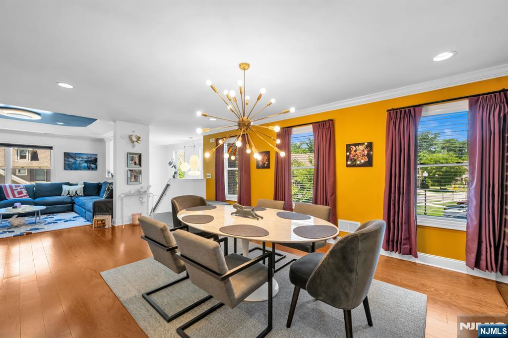 2308 Freeman Way