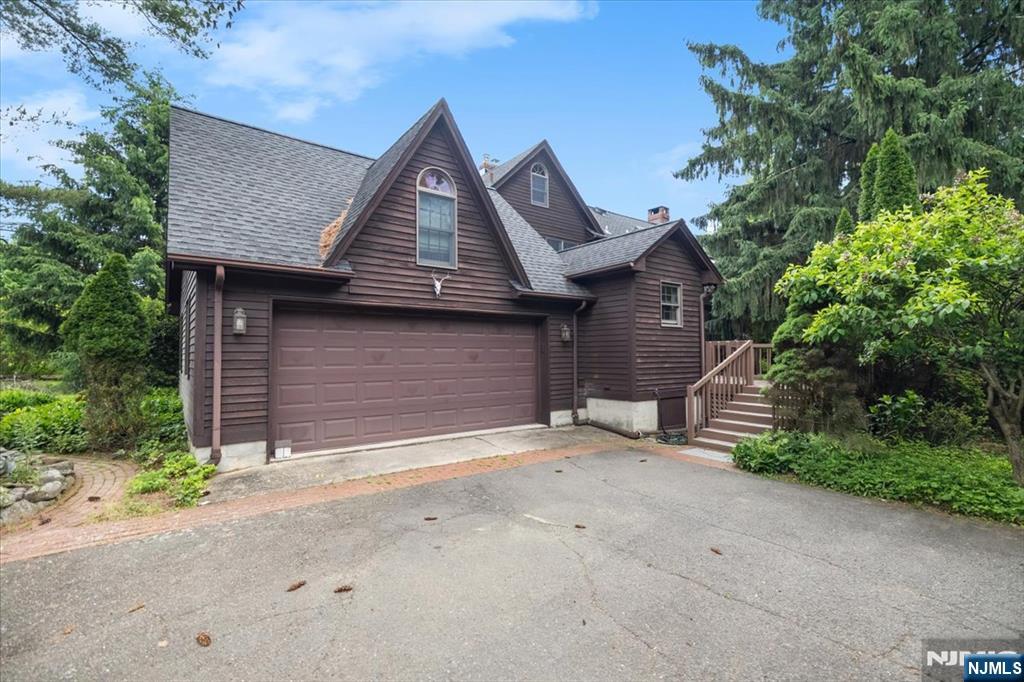 148 Spring Valley Road