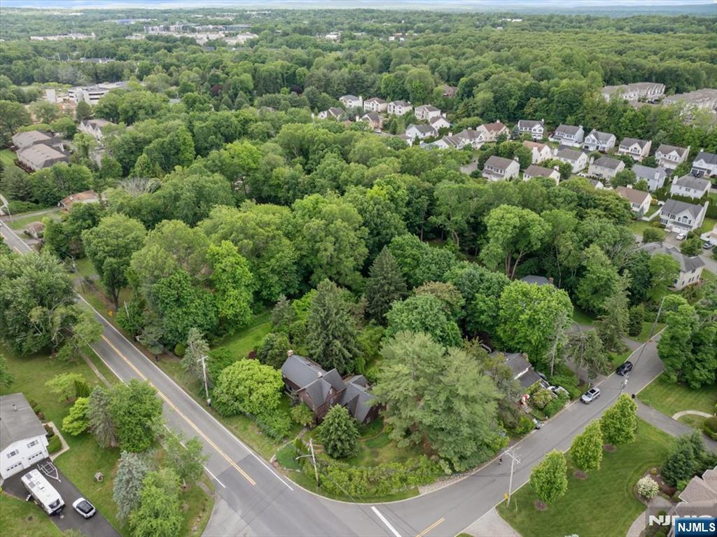 148 Spring Valley Road