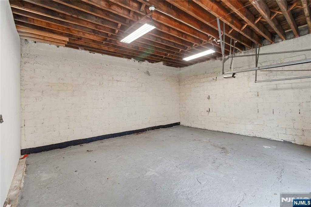 36 Edison Street 2