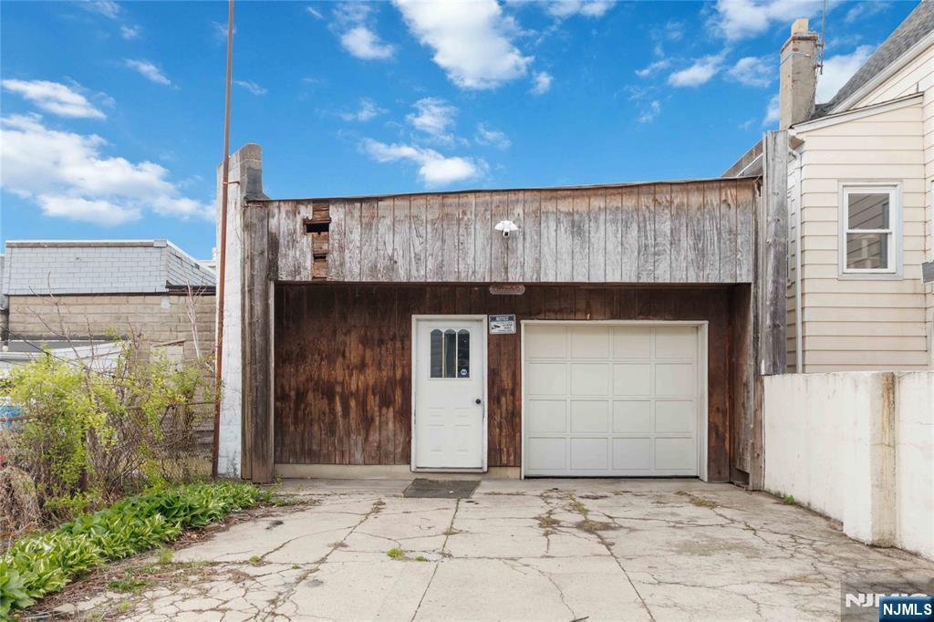36 Edison Street 2