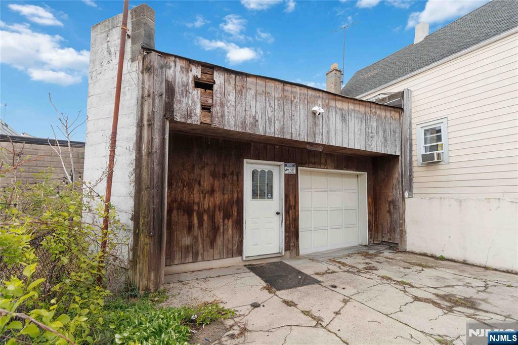 36 Edison Street 2