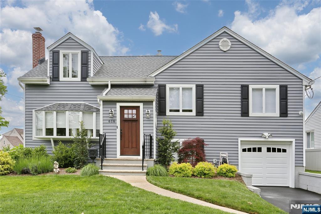 616 Bogert Road