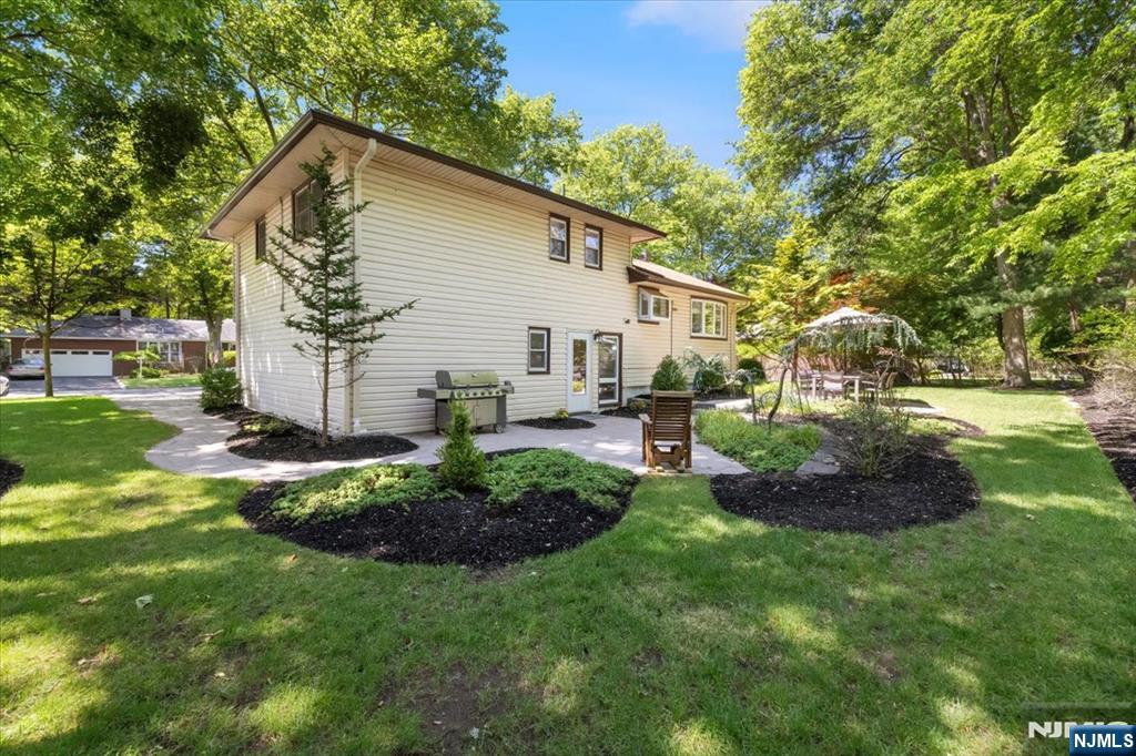 600 Sloat Place
