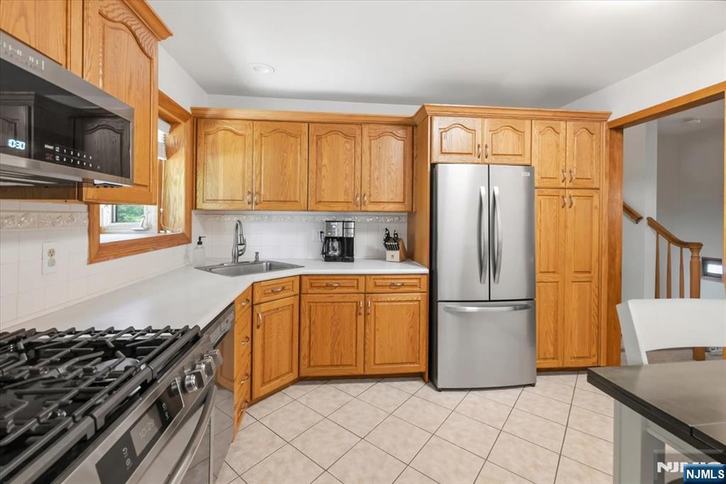 600 Sloat Place