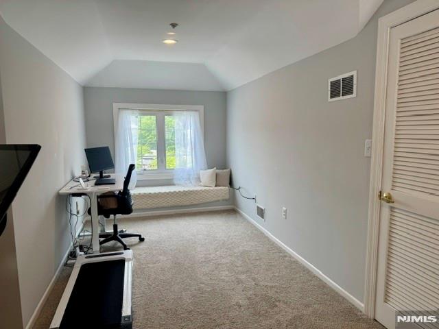 105 Roseland Avenue 304