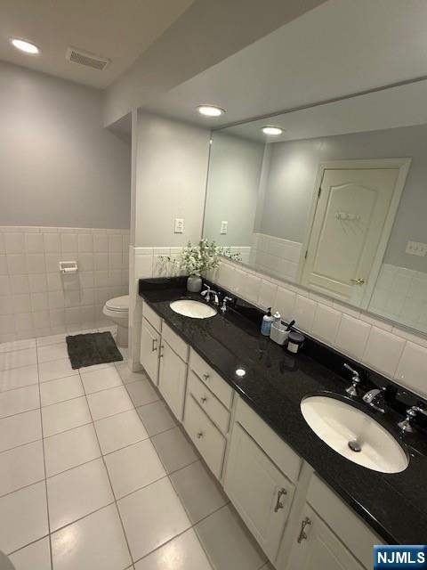 105 Roseland Avenue 304