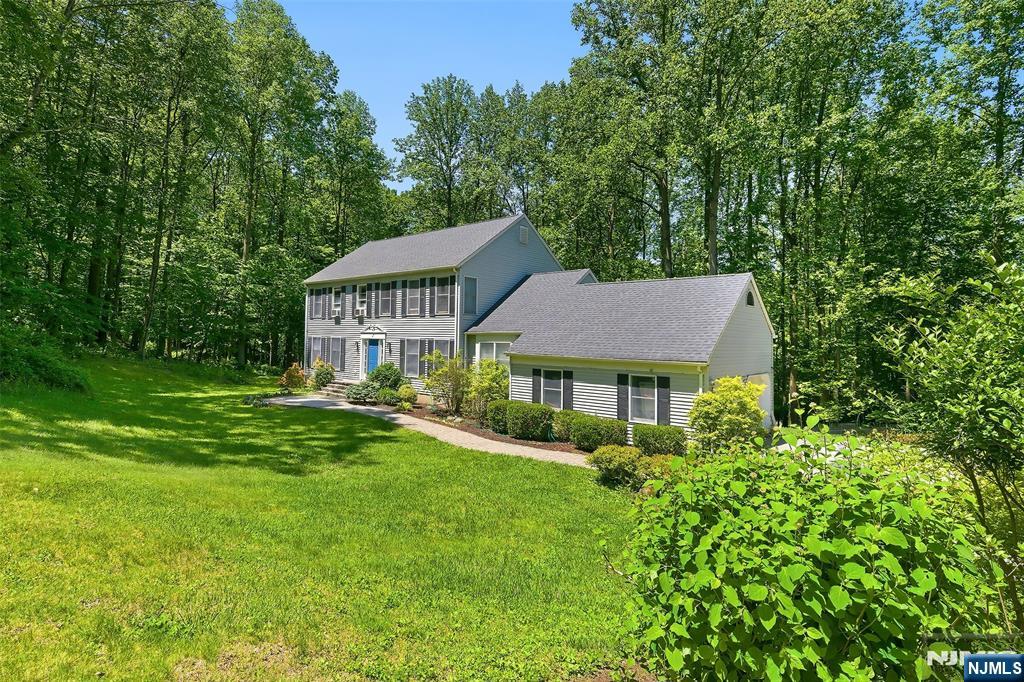 17 Grandview Terrace
