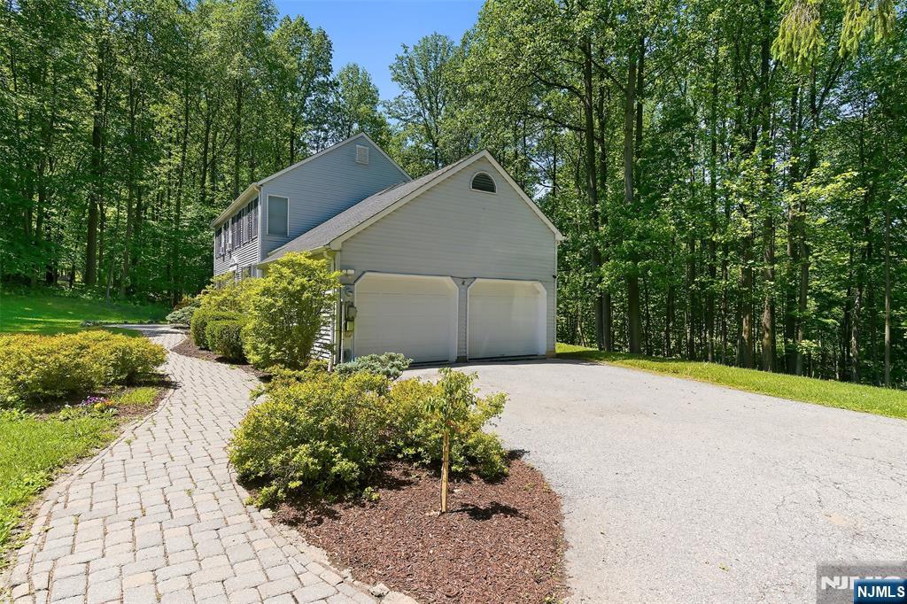17 Grandview Terrace