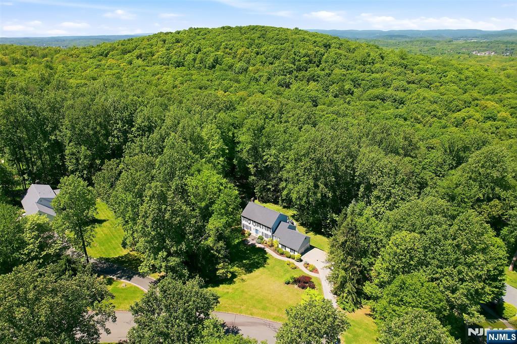 17 Grandview Terrace
