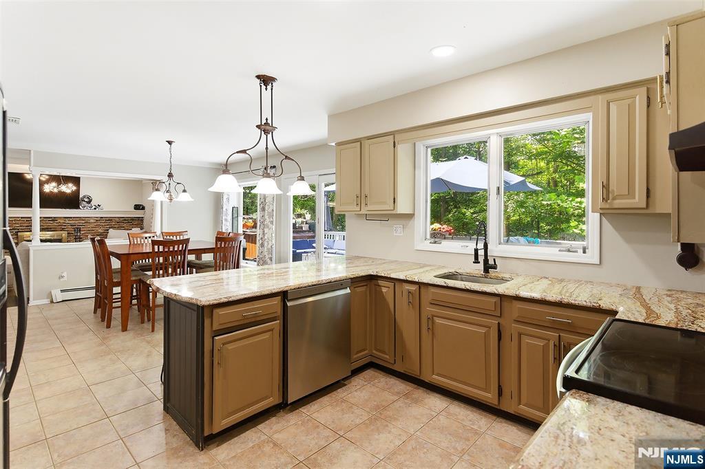 17 Grandview Terrace