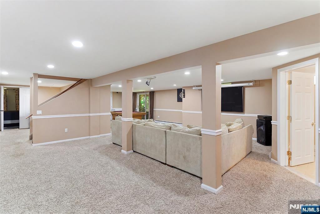 17 Grandview Terrace