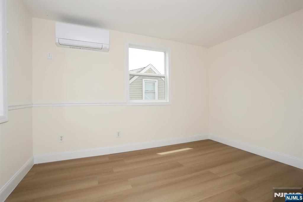 22 Falmouth Avenue 2