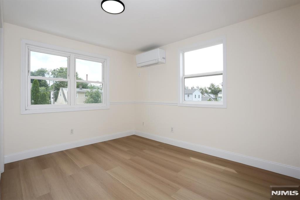 22 Falmouth Avenue 2