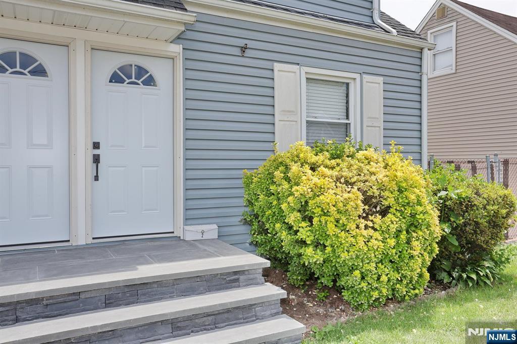 22 Falmouth Avenue 2