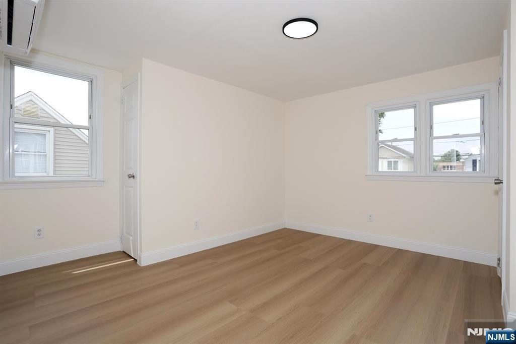 22 Falmouth Avenue 2