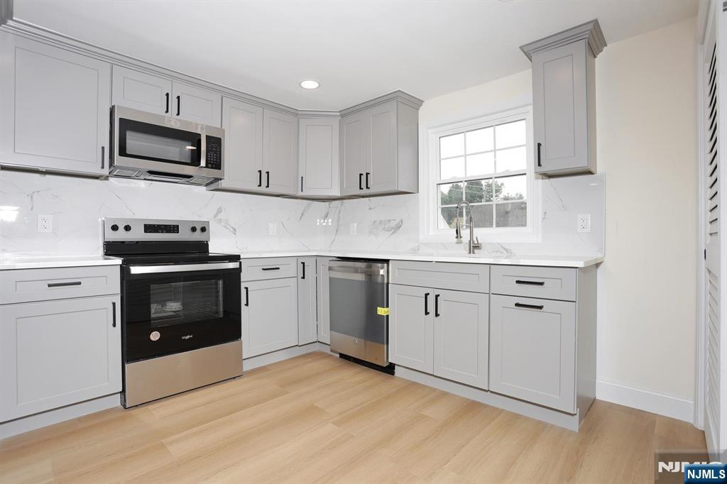 22 Falmouth Avenue 2