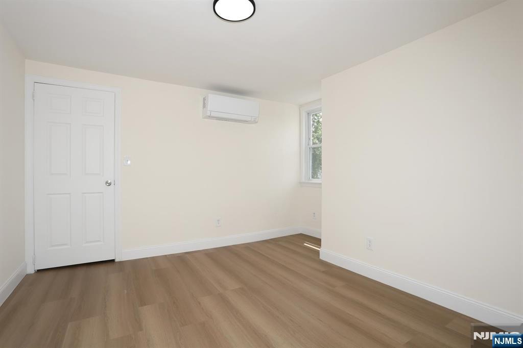 22 Falmouth Avenue 2