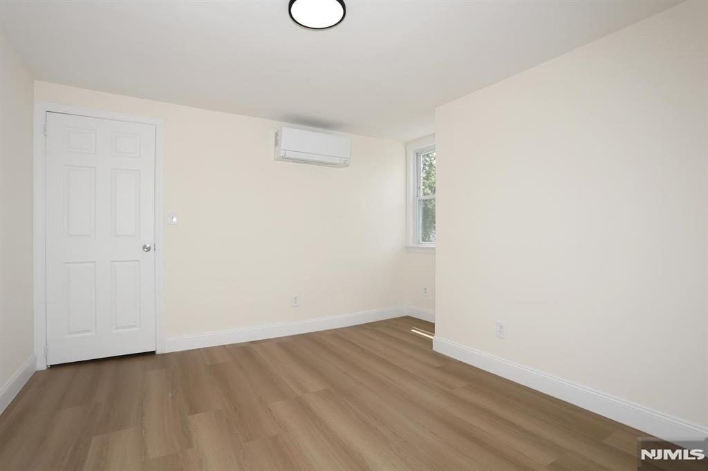 22 Falmouth Avenue 2