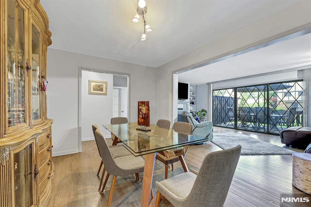 14 Chelsea Court 12